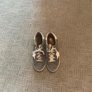 GOLDEN GOOSE blue suede sneaker